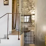 Casa Priscilla * Saló